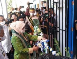 Menaker Ingatkan Bupati Polman AIM Soal Peningkatan Layanan Imigran