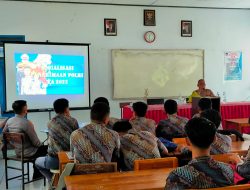Kabag Sumda ‘Bakar’ Semangat Siswa SMAN 2 Majene Daftar Taruna Akpol