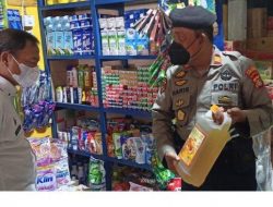 Polisi Tindak Tegas Penimbun Minyak Goreng di Polman