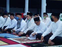 Bupati Majene Minta Tim Safari Ramadhan Bantu Masjid yang Dikunjungi