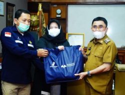 Bupati Majene Terima Bantuan Paket Ramadhan Dari SKK Migas 