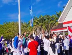 Ribuan Warga Mamuju Tandatangan Petisi Kain Sepanjang 50 Meter di Lapangan Ahmad Kirang