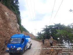Kendaraan Sudah Tembus Jalur Longsor di Dusun Sumakuyu