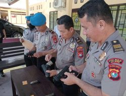 Propam Periksa Senpi Personil Polres Majene