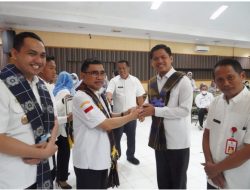 Bupati Majene Serahkan Sertifikat BLUD Sembilan Puskesmas