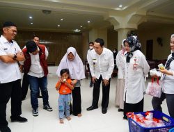 Wabup Majene Arismunandar serahkan Bantuan PKH
