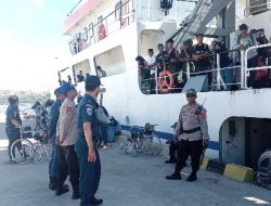244 Penumpang Sabuk Nusantara 93 Dikawal Polair