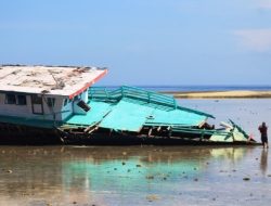 Terdakwa Korupsi Pengadaan Kapal Feri Mini Mamuju Jalani Sidang