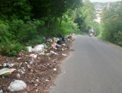 Warga Keluhkan Tumpukan Sampah di Sekitar Jalan Hertasning Lembang, Majene