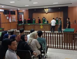 Direktur Perumda Aneka Usaha Majene Jalani Sidang Perdana di Pengadilan Negari Majene