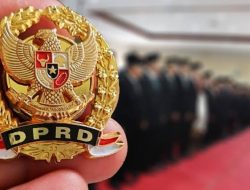 Pin Emas Pimpinan dan Anggota DPRD Mamuju Habiskan Rp404 Juta, BPK Temukan Kelebihan Bayar Rp80 Juta