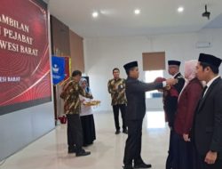 Dorong Percepatan Transformasi Kampus, Rektor Unsulbar Lantik Pejabat Baru